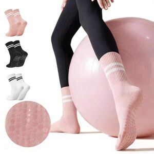Pilates grip socks